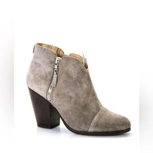 Rag & Bone Margot Heeled Bootie in Stone Waxy Suede in Size 36.5